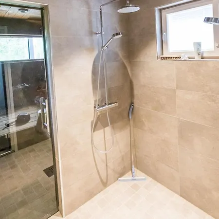 Rikinaenranta B By Interhome * Levi