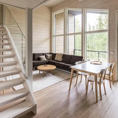 Rikinaenranta B By Interhome Levi