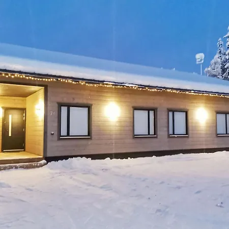 Rikinaenranta B By Interhome